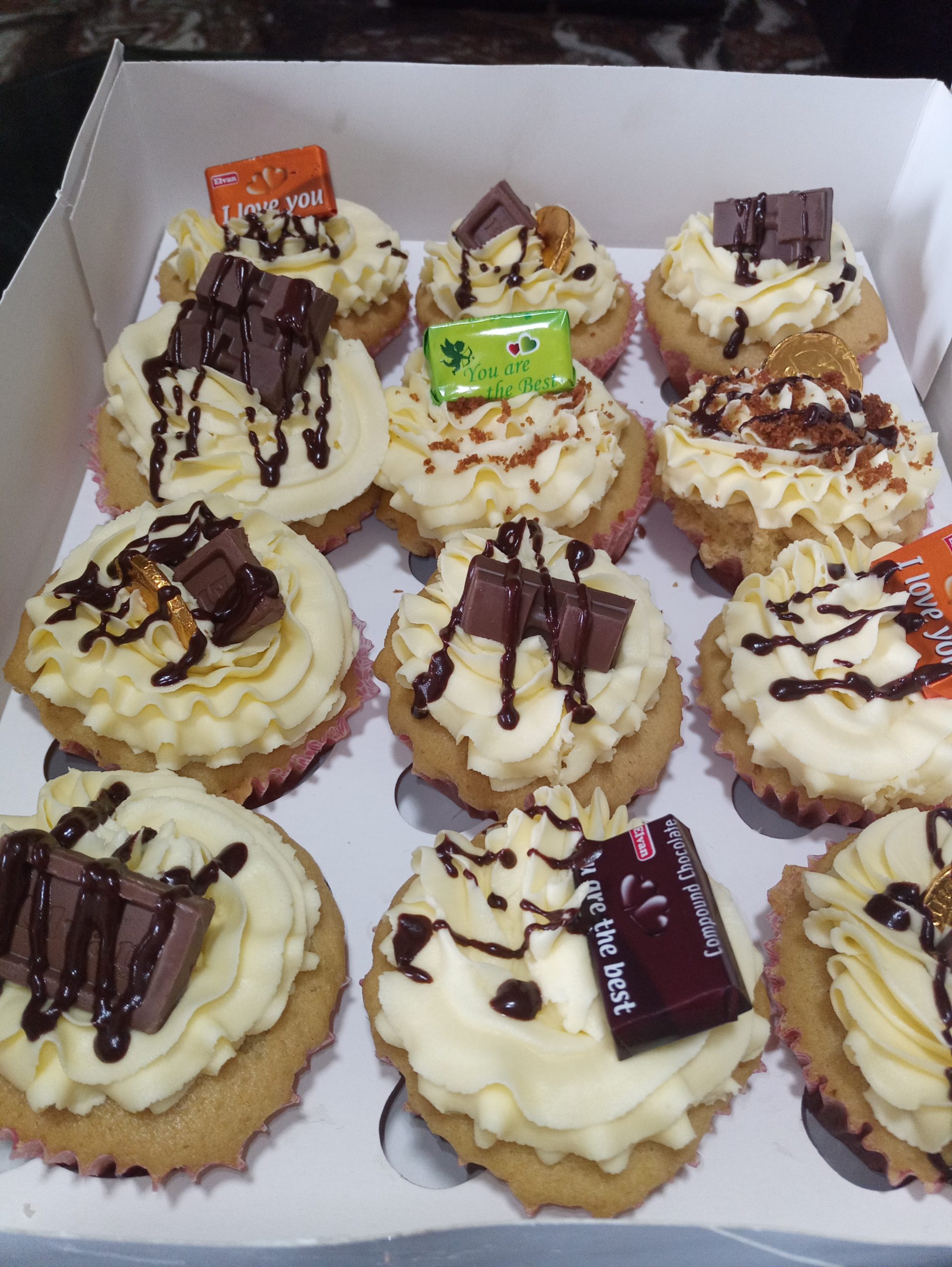 Cupcakes of 12