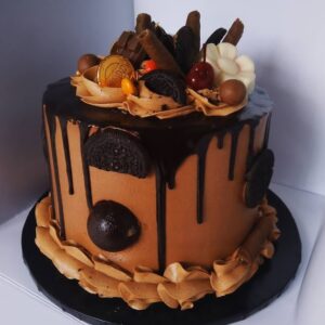 Full Chocolate cake