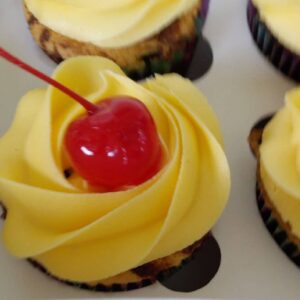 Box of 12 cupcakes