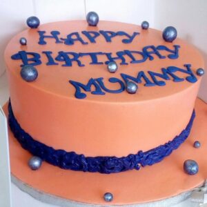 Gorgeous 8 inch cake for mummy